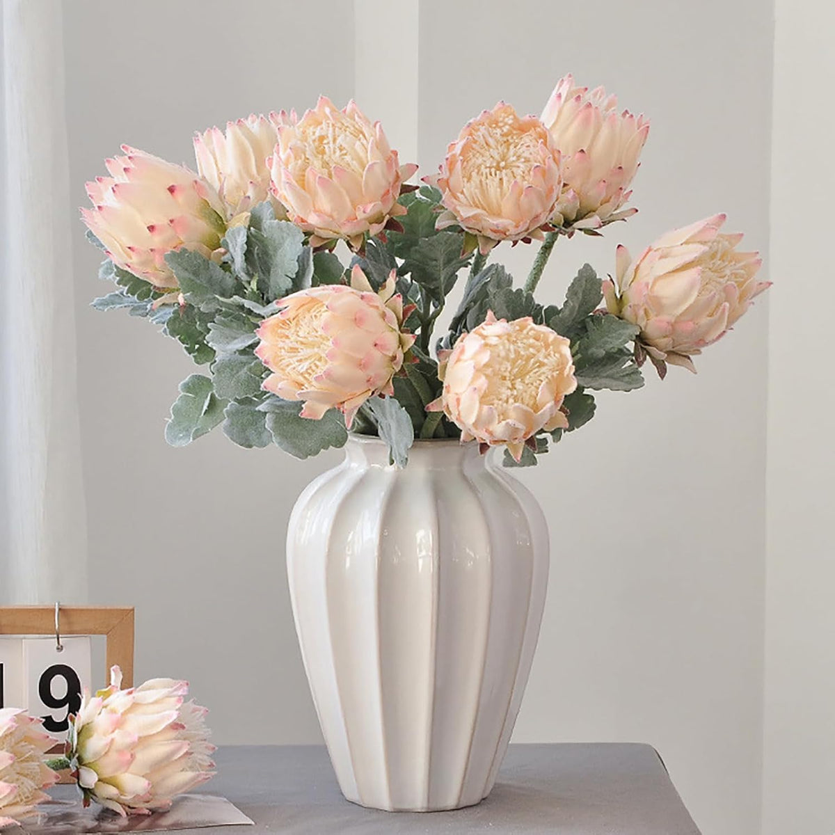 4 Piece Artificial King Protea Flower Tropical Flowers Bouquet Spring Fake Protea Cynaroides Flower Arrangements Silk Flower Bouquet for Wedding Table Centerpiece Decor