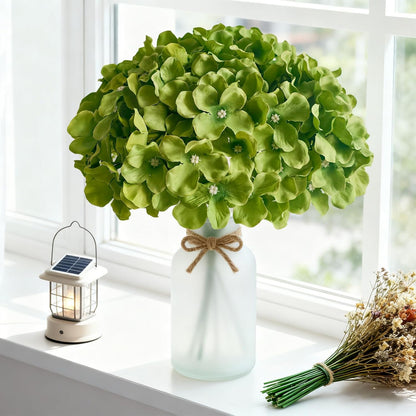 100 Pcs Faux White Hydrangea Artificial Flowers Bulk, Fake Silk Hydrangea Flowers Heads with Stems for Wedding Decorations Garden Party Baby Shower Porch Home Decor Table Centerpieces