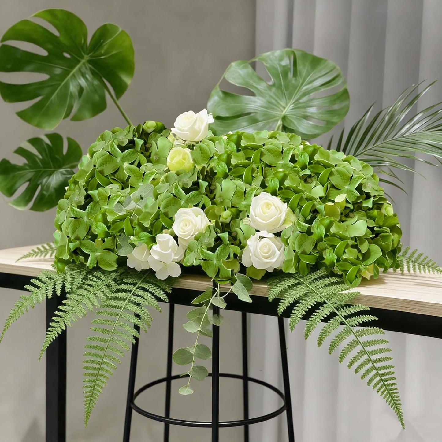 100 Pcs Faux White Hydrangea Artificial Flowers Bulk, Fake Silk Hydrangea Flowers Heads with Stems for Wedding Decorations Garden Party Baby Shower Porch Home Decor Table Centerpieces