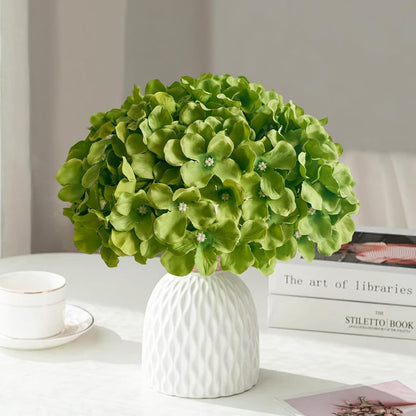 100 Pcs Faux White Hydrangea Artificial Flowers Bulk, Fake Silk Hydrangea Flowers Heads with Stems for Wedding Decorations Garden Party Baby Shower Porch Home Decor Table Centerpieces