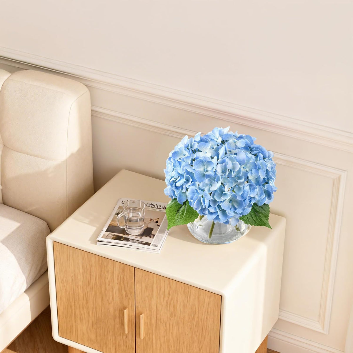 Artificial Hydrangea Flowers Arrangements in Glass Vase for Home Decoration, Faux Hydrangea Flowers for Floral Arrangements with Faux Water Wedding Bouquets Kitchen Table Centerpiece Decor