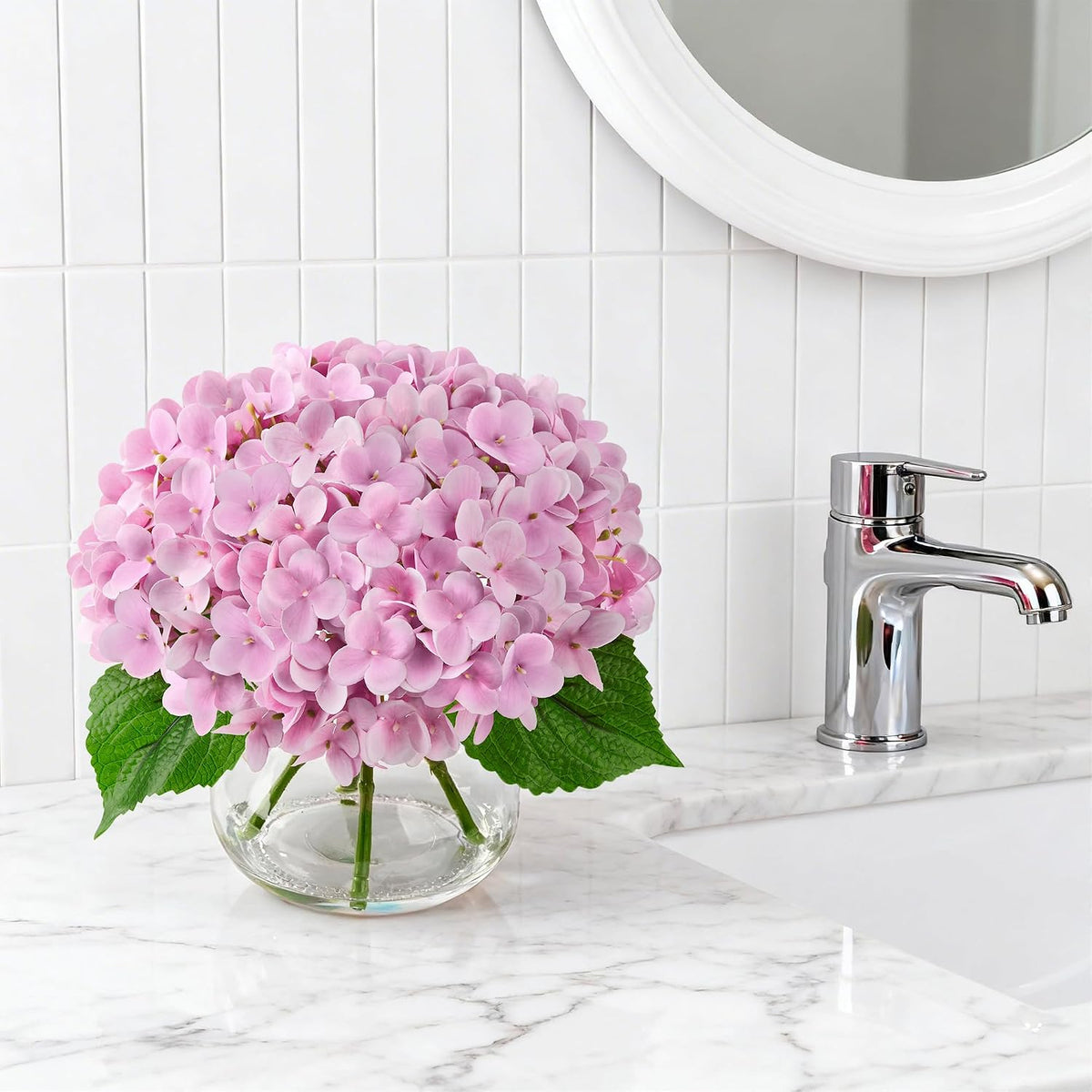 Artificial Hydrangea Flowers Arrangements in Glass Vase for Home Decoration, Faux Hydrangea Flowers for Floral Arrangements with Faux Water Wedding Bouquets Kitchen Table Centerpiece Decor