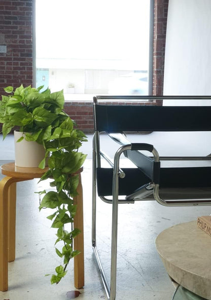 32" Fake Plant, Silk Faux Pothos Ivy Plant (Light Green)