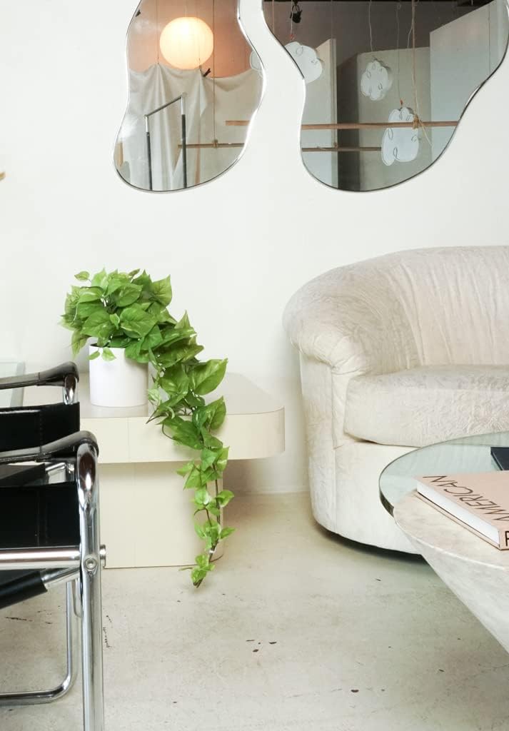 32" Fake Plant, Silk Faux Pothos Ivy Plant (Light Green)