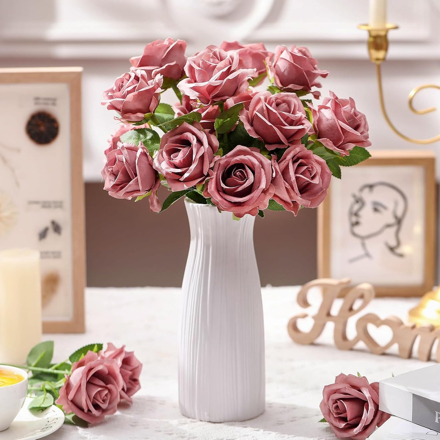 Thiccywoov 30 Pcs Rose Artificial Flowers in Bulk Lifelike Long Stem Silk Roses Bouquets Realistic Faux Flowers for Wedding Bridal Shower Home Decor Floral Arrangements Table Centerpiece(White)