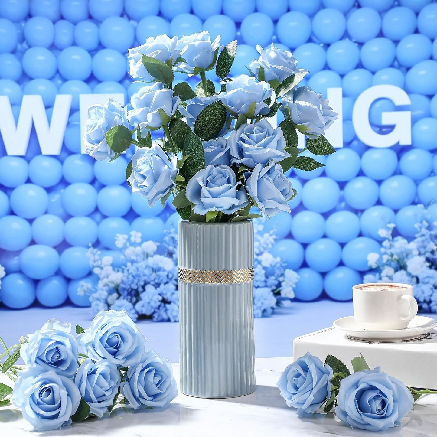 Thiccywoov 30 Pcs Rose Artificial Flowers in Bulk Lifelike Long Stem Silk Roses Bouquets Realistic Faux Flowers for Wedding Bridal Shower Home Decor Floral Arrangements Table Centerpiece(White)