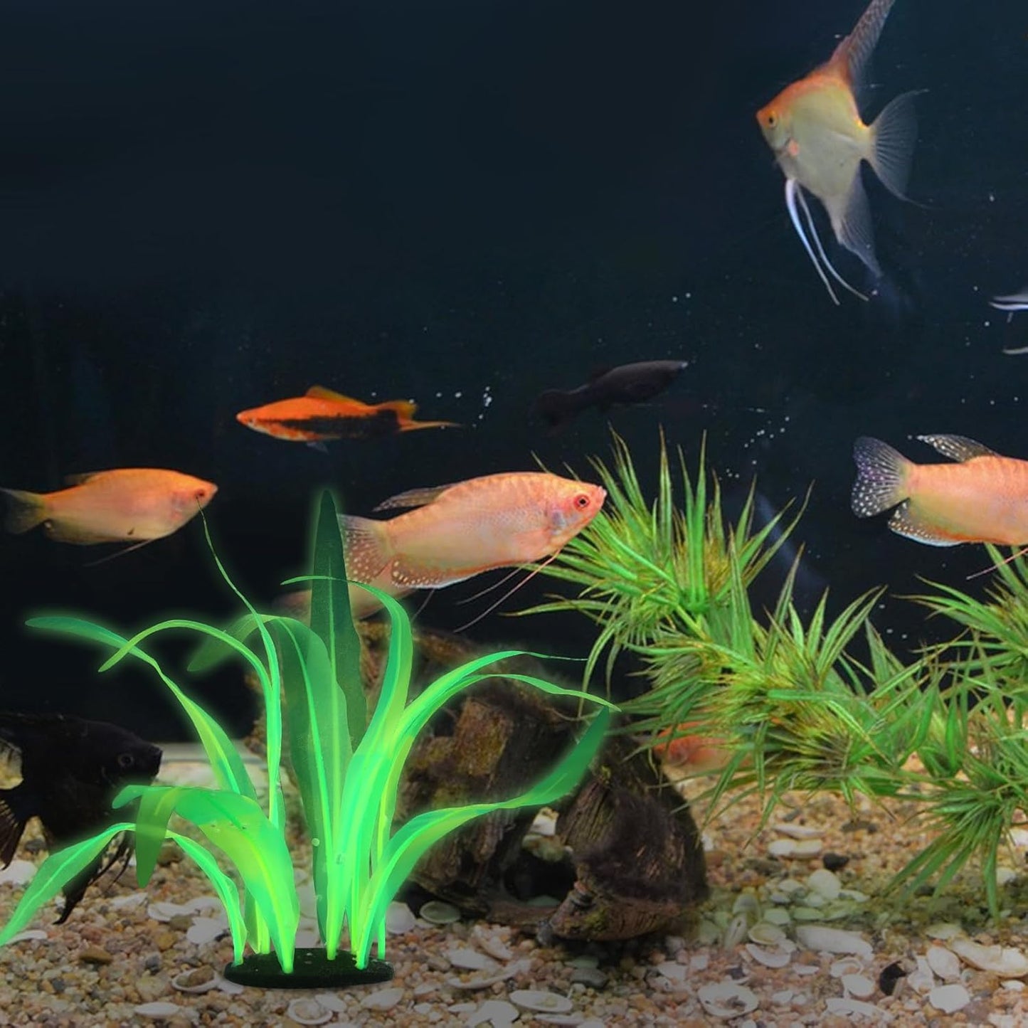 Silk Aquarium Plants, 7 Inch Tall Floating Glowing Decoration Plant Simulation Artificial Aquarium Plant Silk Fish Plants for Betta Fish Tank Decor Accessories, Green