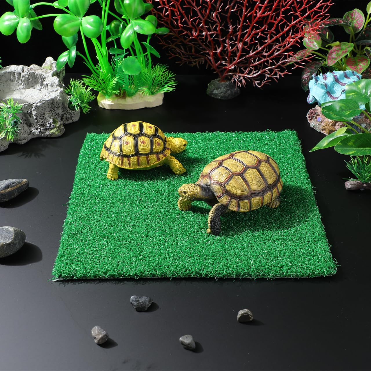 9.83" Turtle Basking Platform Artificial Grass Turf Square Mat, Non-Slip Cuttable Reptile Tank Accessory for Aquatic Turtles, Lizard, Snake, Turtle Tank Accessories & Aquarium Grass Decor