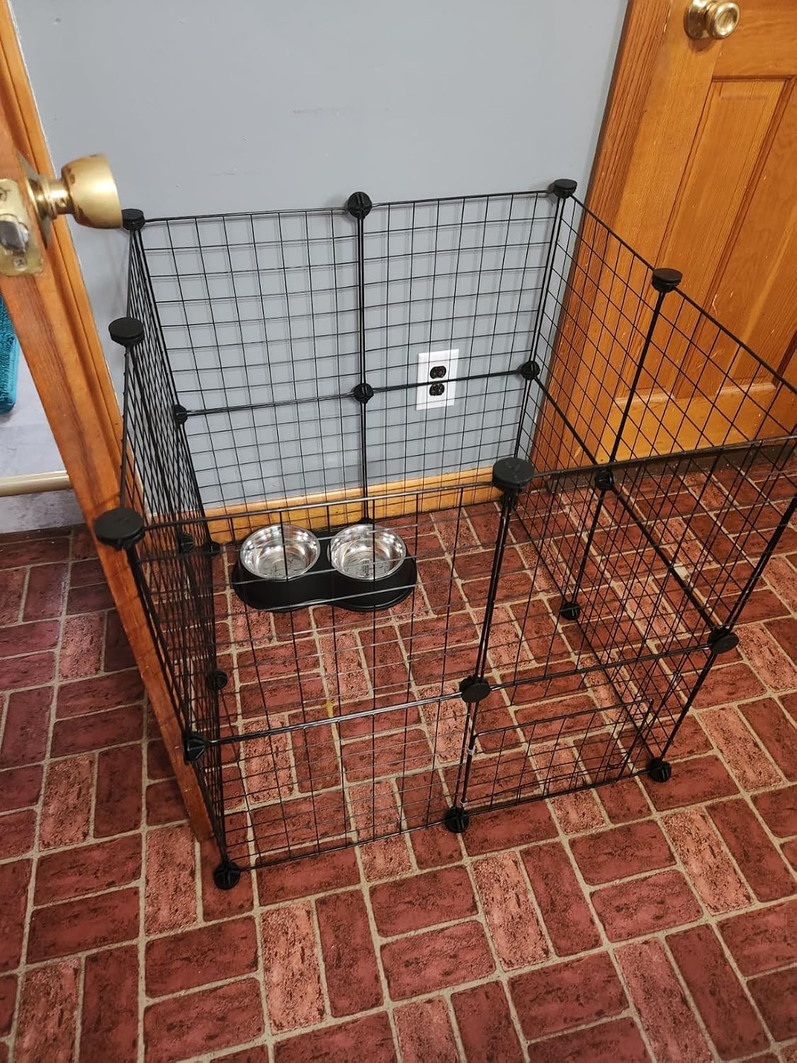 16pcs Small Animal Playpen with Door, Waterproof Mat
