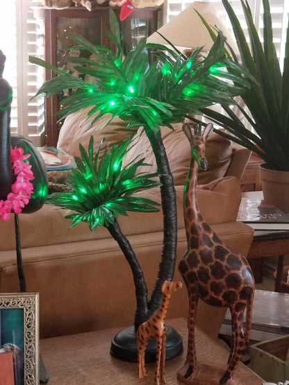 Gorgeous Artificial Lighted Solar Palm Tree 4FT&6FT Office Decor, 184LED for Outside Patio Home Party Garden Nativity