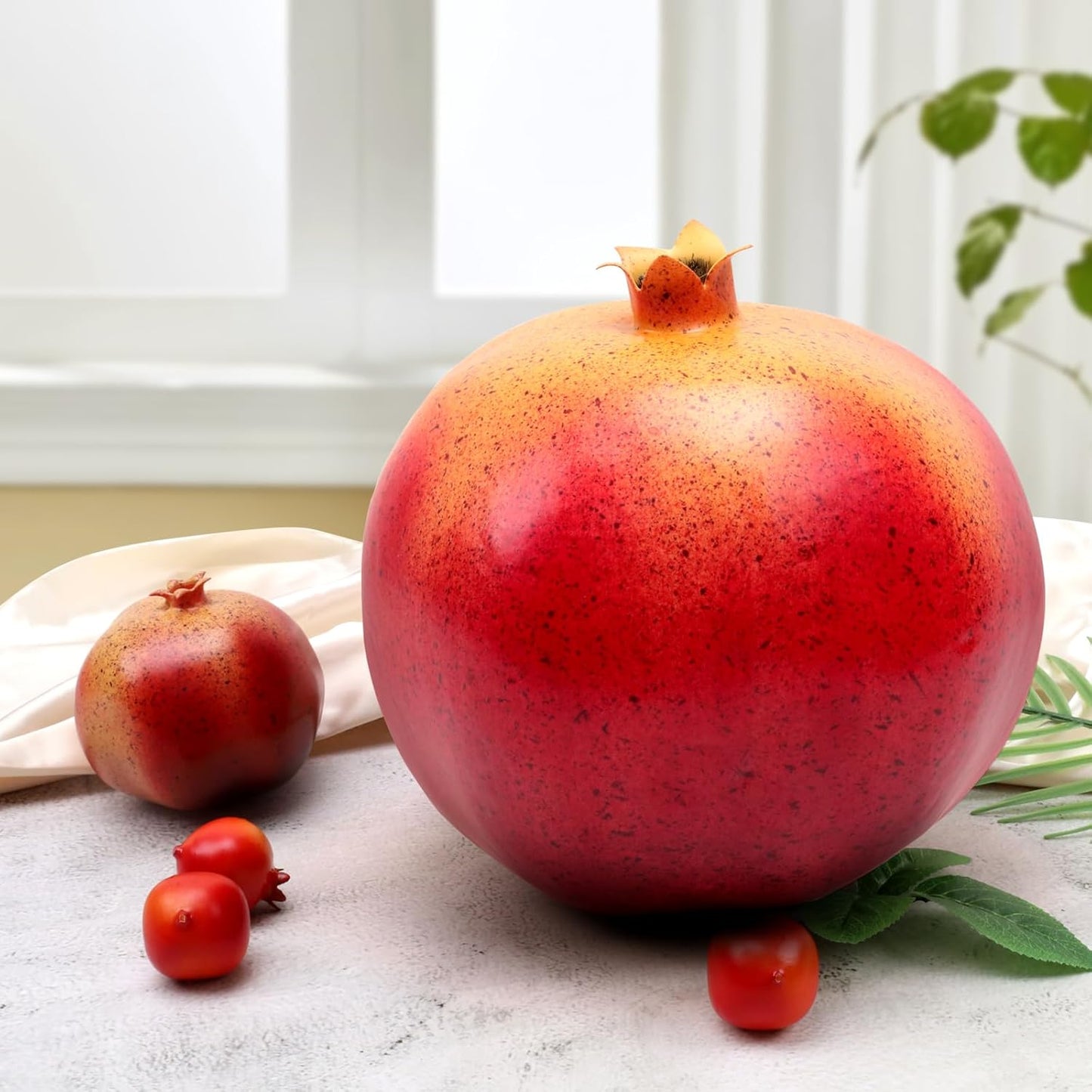 7.5inch Artificial Fake Red Apple Decoration Simulation Large Apple Fruit Model Party Festivals Christmas Ornaments for Home Kitchen Table