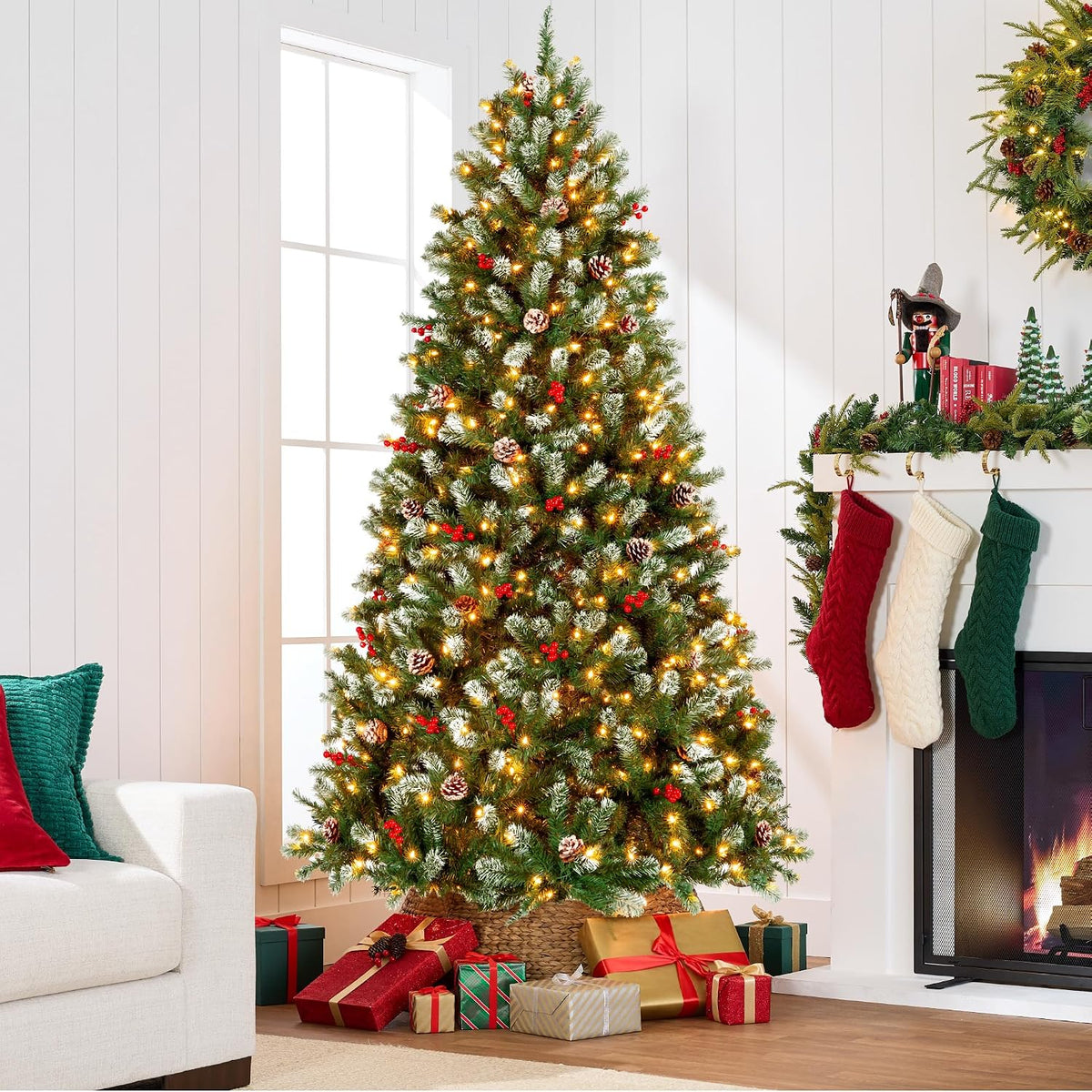 6ft Pre-Lit Pre-Decorated Artificial Christmas Tree Spruce w/Twinkling LEDs Pinecones, Berries, 250 Lights, w/ 798 Tips