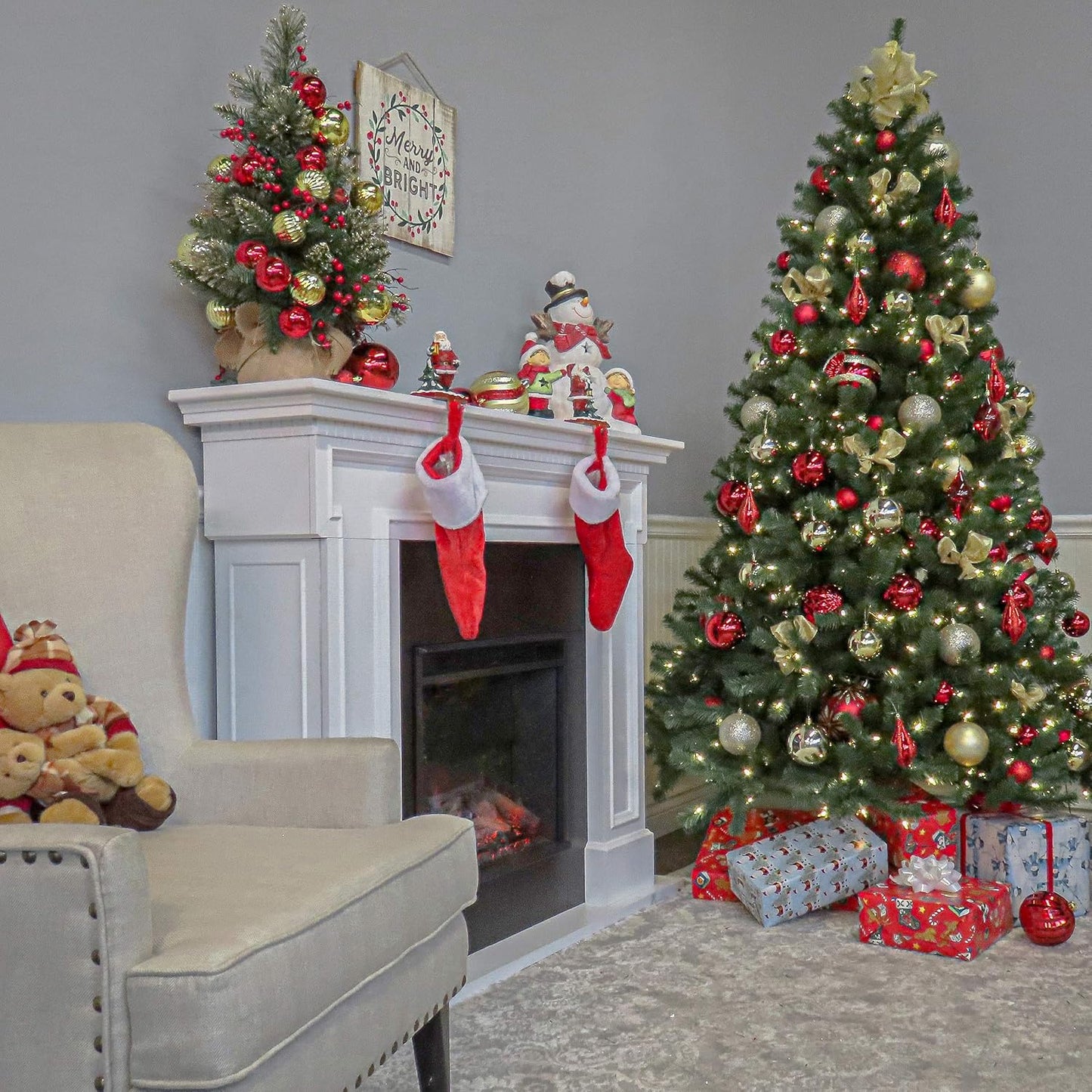 7.5ft Unlit North Valley Spruce Christmas Tree | 1,346 Tips, Includes Stand, Artificial, Green