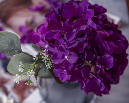 Artificial Hydrangea Silk Flower Heads with Stem Fake Blue Hydrangea Bigger Flowers for Wedding Home Garden Centerpiece Pack of 6