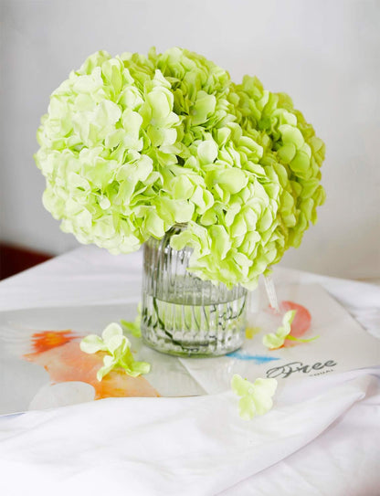 Artificial Hydrangea Silk Flower Heads with Stem Fake Blue Hydrangea Bigger Flowers for Wedding Home Garden Centerpiece Pack of 6