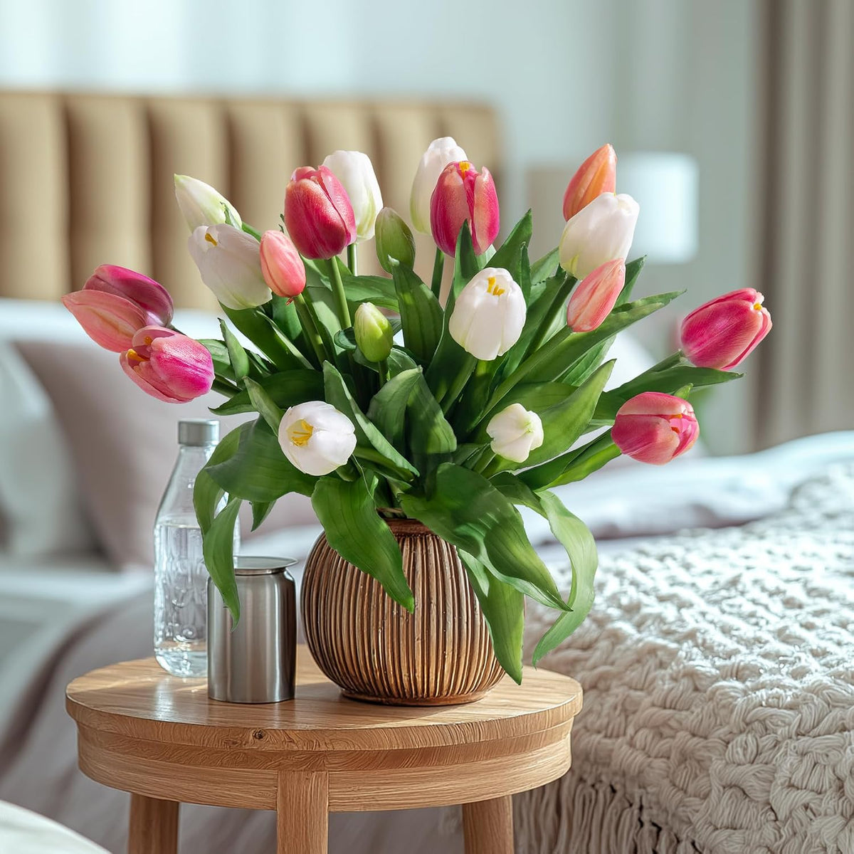 20PCS Fake Tulips Artificial Tulip Silk Flowers Fake PU Bouquet Artificial Flowers Faux Flowers with Gift Box Soft Faux Tulips Bouquets Arrangements for Party Wedding Home