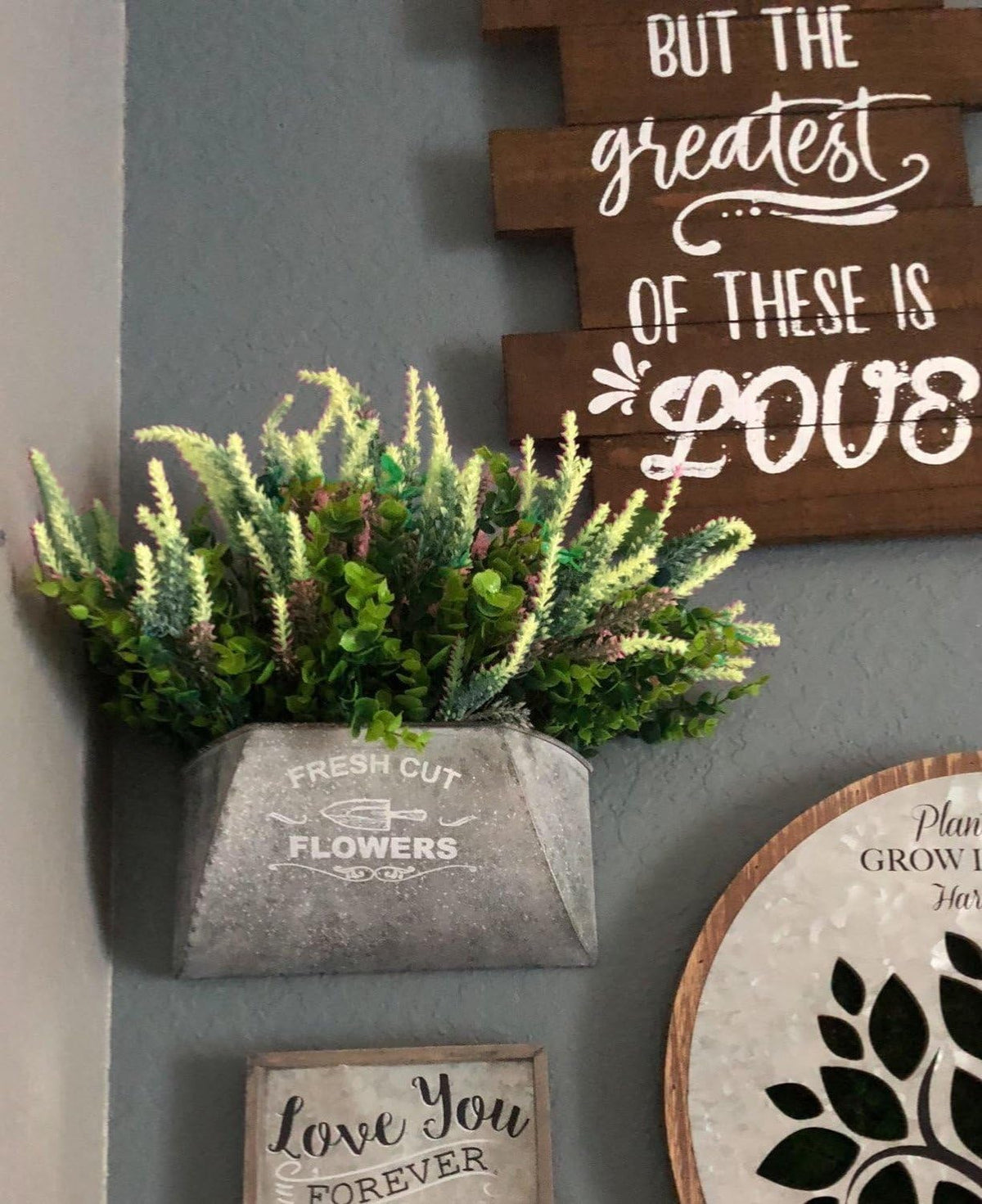 Gold Decorations Artificial Plants, Golden Berry Leaves Fake Simulation Spiky Leaf Grass Plastic Faux Shrubs Bushes Ornaments Home Indoor Outdoor Wedding Decor Hall Table Planter Filler