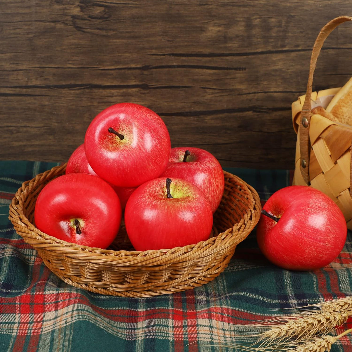 Fake Fruit Artificial Apples, Set of 6 Decorative Fruit Lifelike Faux Apples Realistic Fruits Apple Decorations for Kitchen, Realistic Fake Fruits Party Props Home Decor
