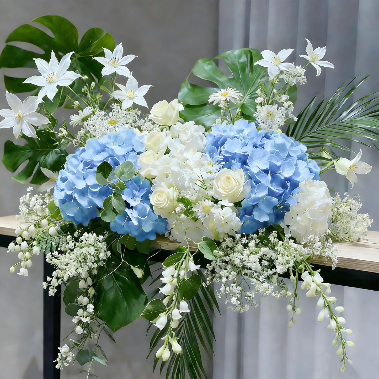 50 Pcs Faux White Blue Hydrangea Artificial Flowers Bulk, Fake Silk Hydrangea Flowers Heads with Stems for Wedding Decorations Garden Party Baby Shower Porch Home Decor Table Centerpieces