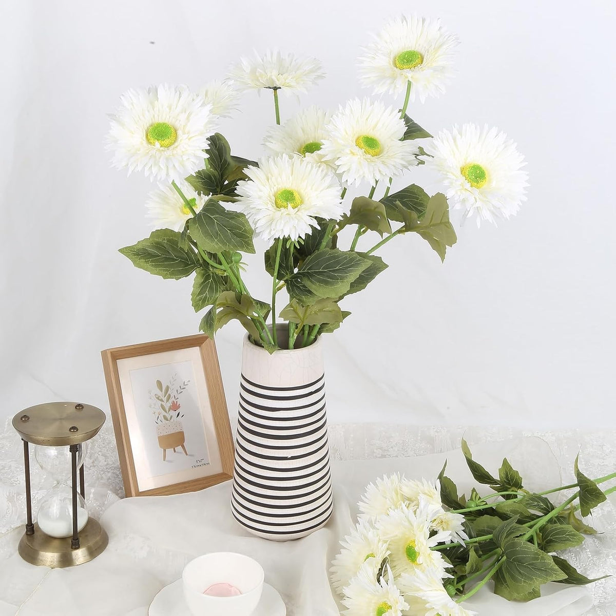 Gerbera Daisy Artificial Flowers, 5 Pcs Fake Daisies, 15 Heads Silk Chrysanthemum Flowers with Stems, Bulk for DIY Home Wedding Party Vase Centerpieces Garland Wreath Decoration(Orange)