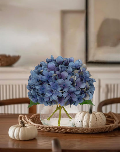 Hydrangea Artificial Flowers with Vase White Silk Fake Flowers Arrangements in Glass Vase with Faux Water for Home Bathroom Office Table Centerpiece Shelf Decorations
