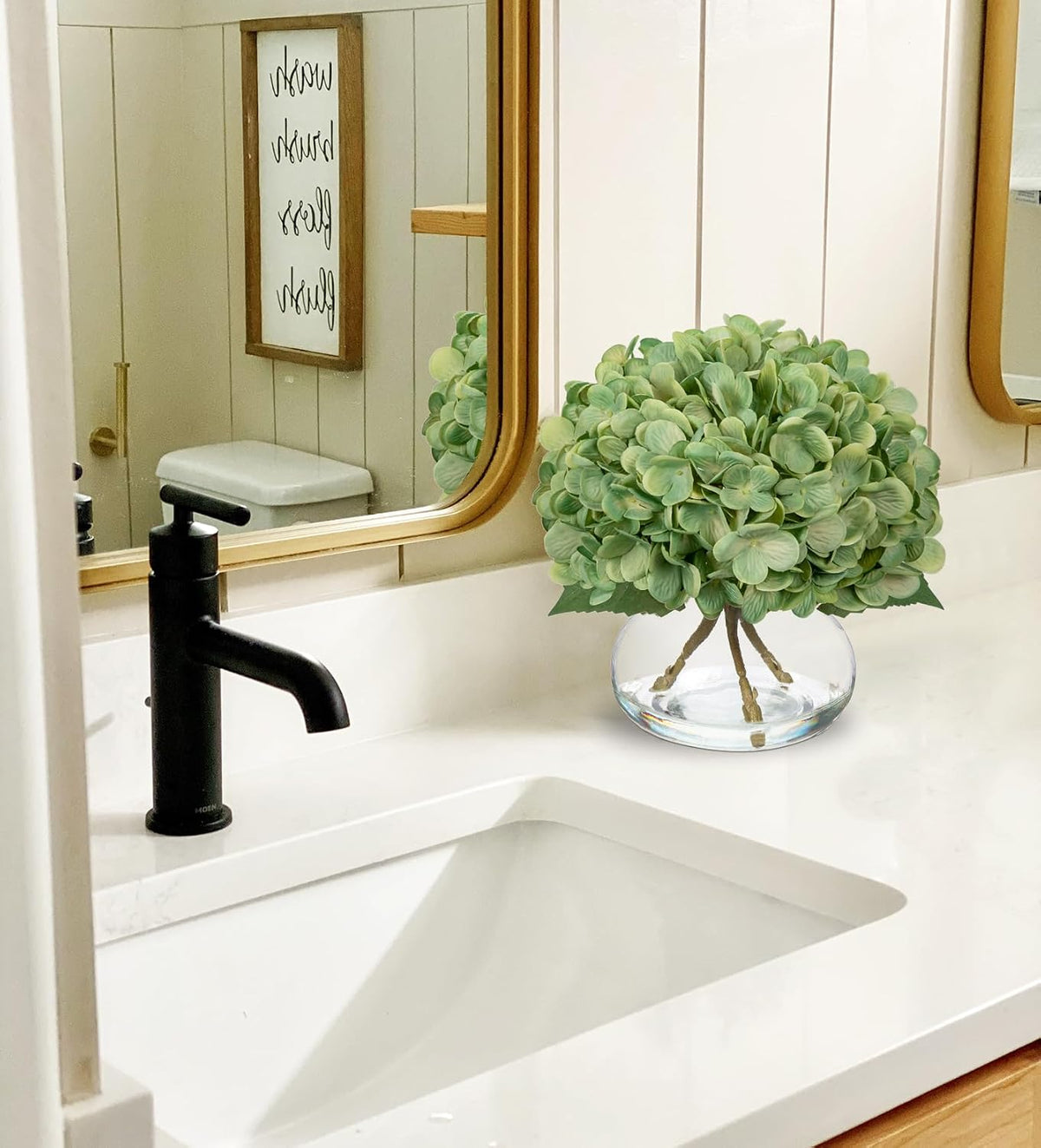 Hydrangea Artificial Flowers with Vase White Silk Fake Flowers Arrangements in Glass Vase with Faux Water for Home Bathroom Office Table Centerpiece Shelf Decorations