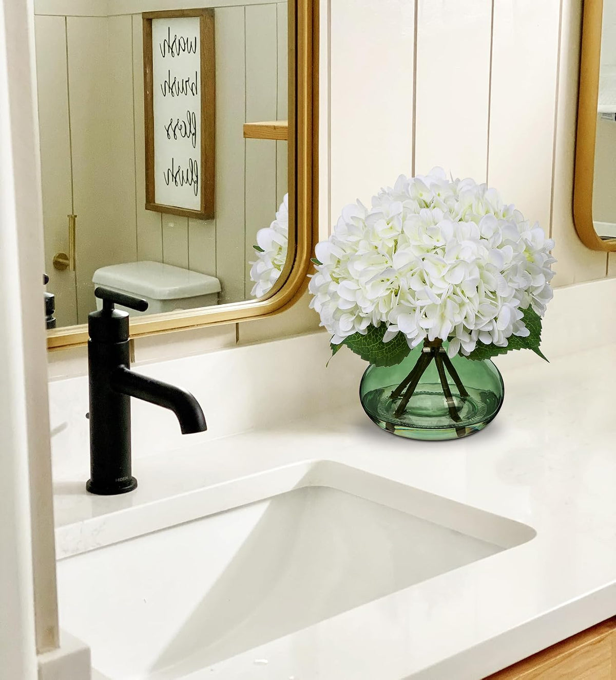 Hydrangea Artificial Flowers with Vase White Silk Fake Flowers Arrangements in Glass Vase with Faux Water for Home Bathroom Office Table Centerpiece Shelf Decorations