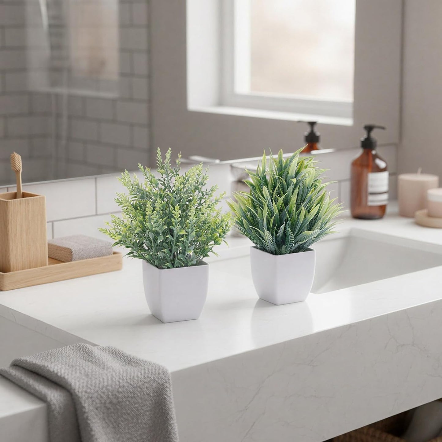 Fake Plants 4 Packs Small Faux Potted Flower Daisy with Eucalyptus Leaves Decorations for Desk Bathroom Office Home Room Table Decor Indoor Outdoor
