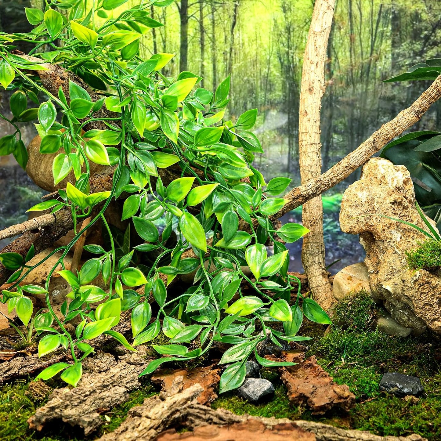 Reptile Plants, 2 Pack Terrarium Hanging Plants Vines Artificial Leaves Habitat Decorations with Suction Cup for Bearded Dragon Hermit Crab Lizard Snake Geckos Chameleon