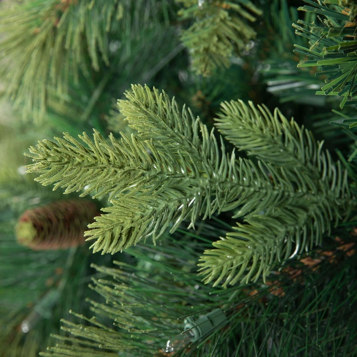 Cynthia 4.5ft Artificial Prelit Christmas Tree