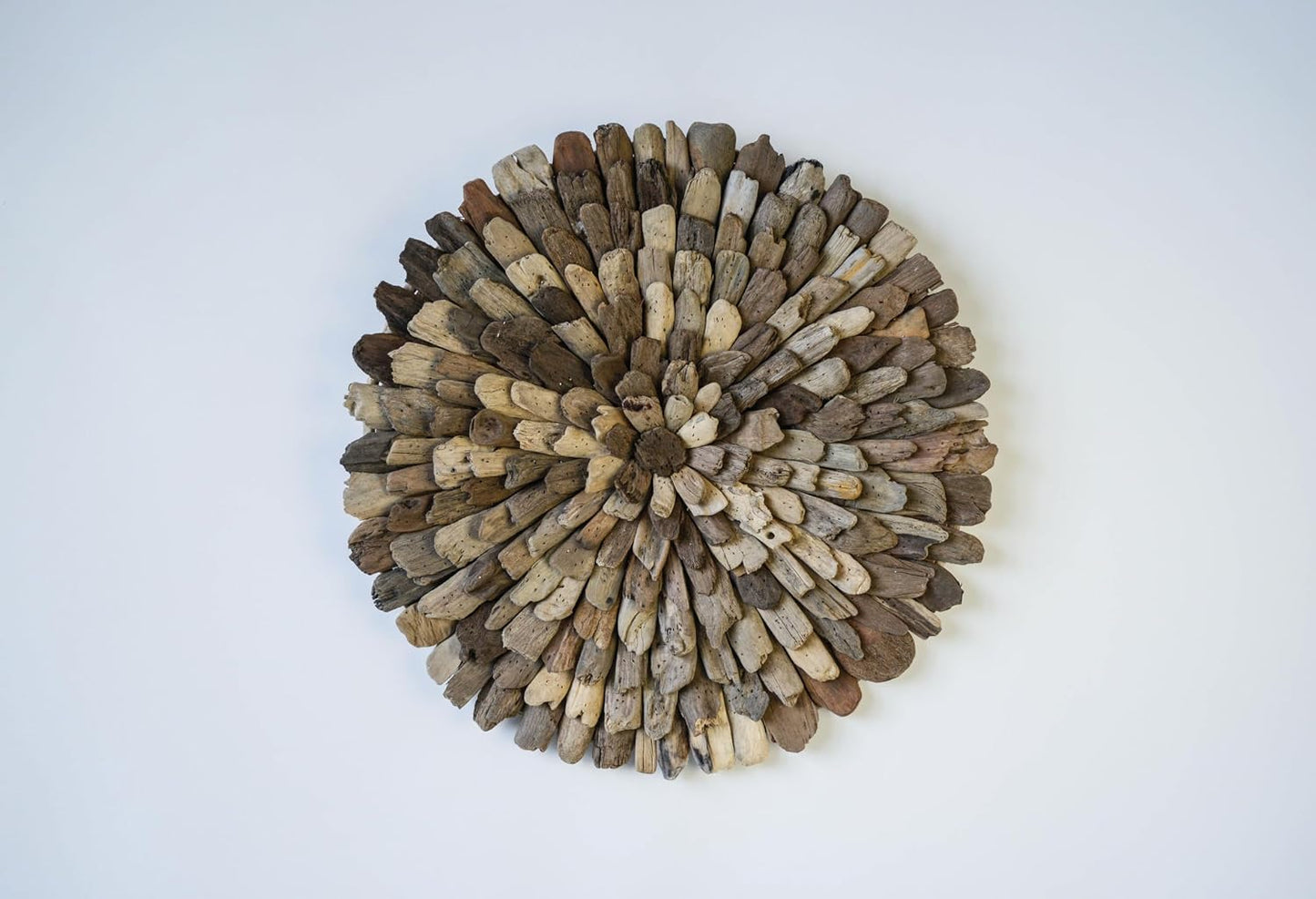 Round Driftwood Wall Décor