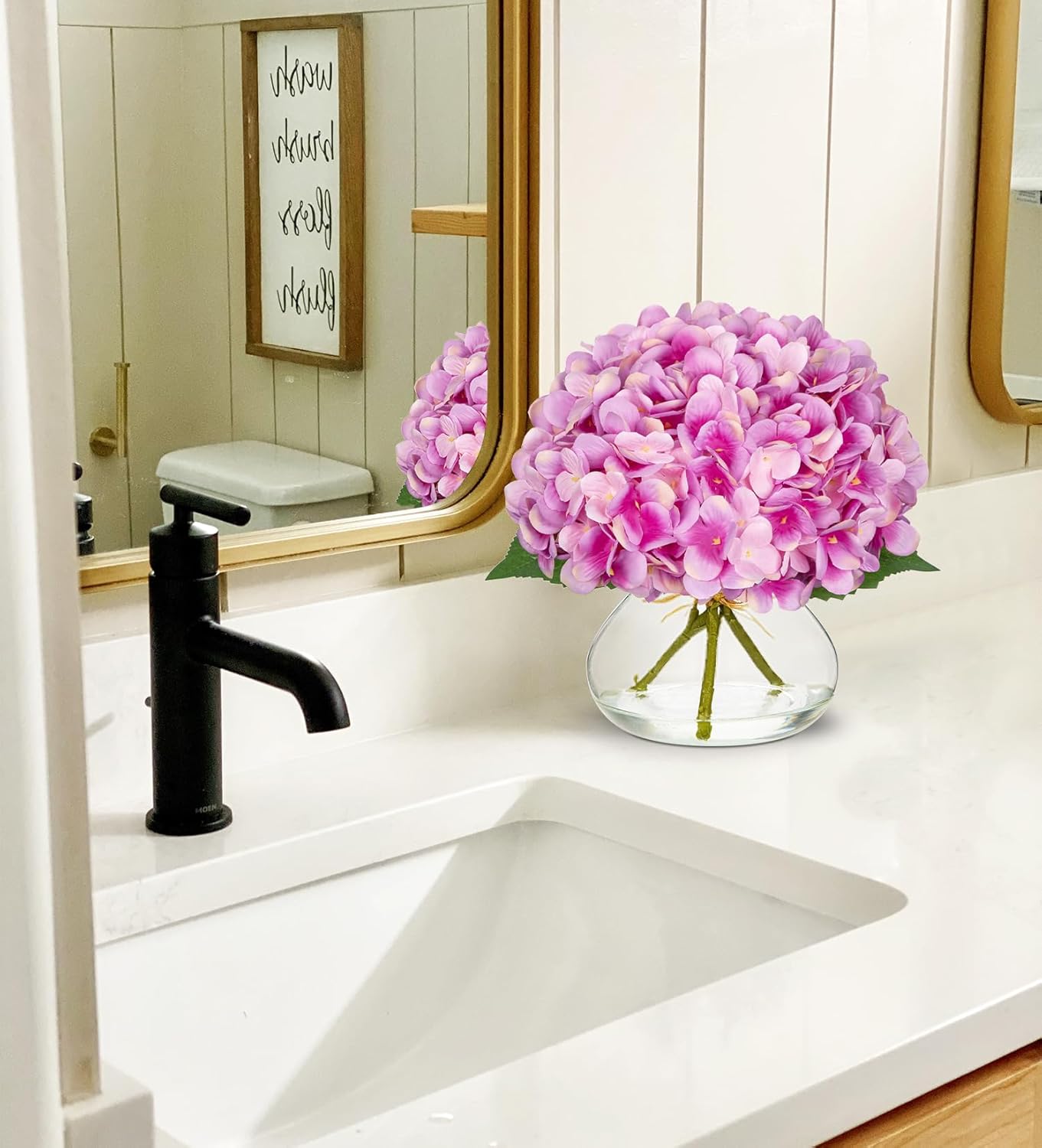 Hydrangea Artificial Flowers with Vase White Silk Fake Flowers Arrangements in Glass Vase with Faux Water for Home Bathroom Office Table Centerpiece Shelf Decorations