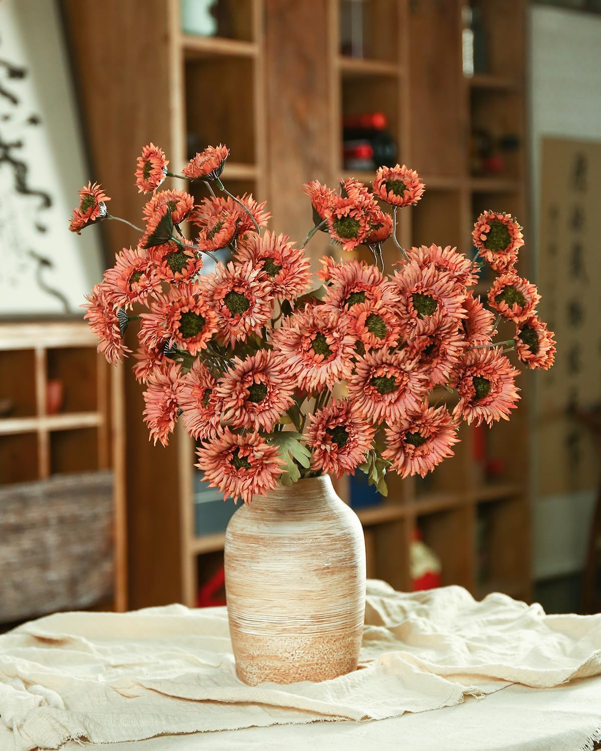 6Pcs Artificial Gerbera Daisies Flowers Fake Daisy Faux Flowers Bouquet Fake Daisy for Home Kitchen Living Room Bathroom Decor（Light Orange）