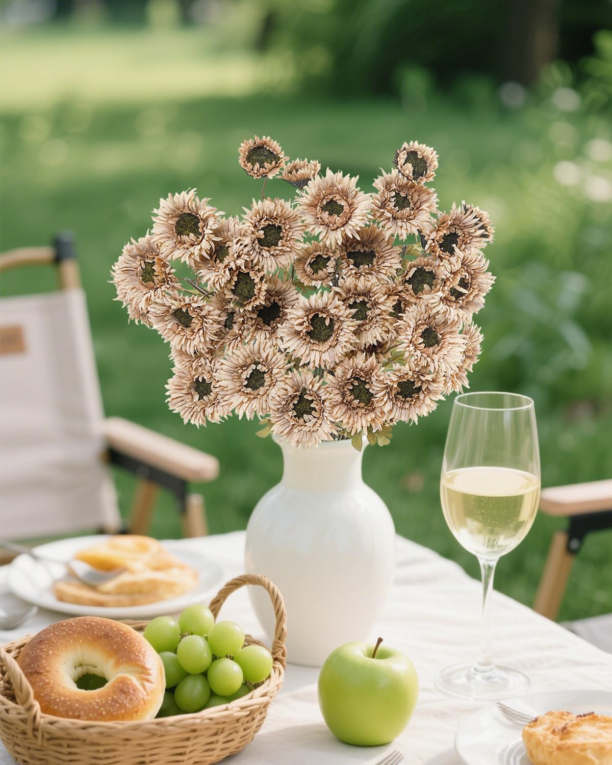 6Pcs Artificial Gerbera Daisies Flowers Fake Daisy Faux Flowers Bouquet Fake Daisy for Home Kitchen Living Room Bathroom Decor（Light Orange）