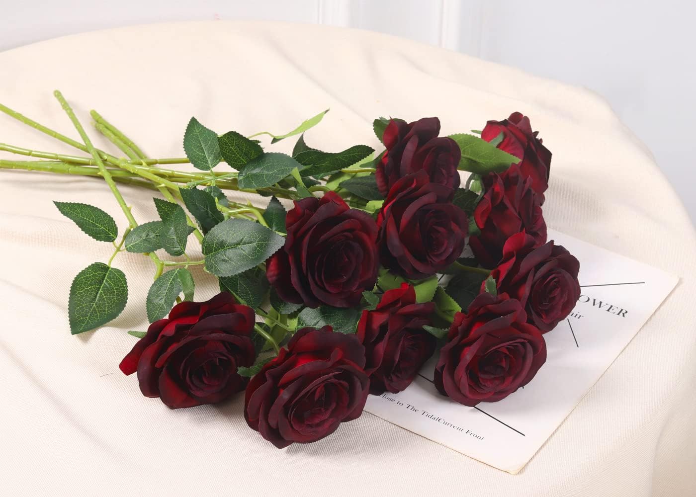 12 pcs Artificial Red Roses Flowers Long Stem Fake Silk Rose for Home Wendding Decorations(Red)