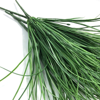 8pcs Artificial Fake Grass Plants Flowers Faux Plastic Wheat Grass Outdoor UV Resistant Greenery Shrubs Plant for Outdoor Planters Wedding Indoor Outside Hanging Home Garden Décor (8, Green)