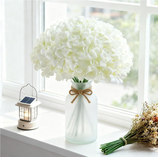 Faux White Hydrangea Artificial Flowers Bulk, Fake Silk Hydrangea Flowers Heads with Stems for Wedding Decorations Garden Party Baby Shower Porch Home Decor Table Centerpieces