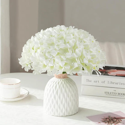 Faux White Hydrangea Artificial Flowers Bulk, Fake Silk Hydrangea Flowers Heads with Stems for Wedding Decorations Garden Party Baby Shower Porch Home Decor Table Centerpieces
