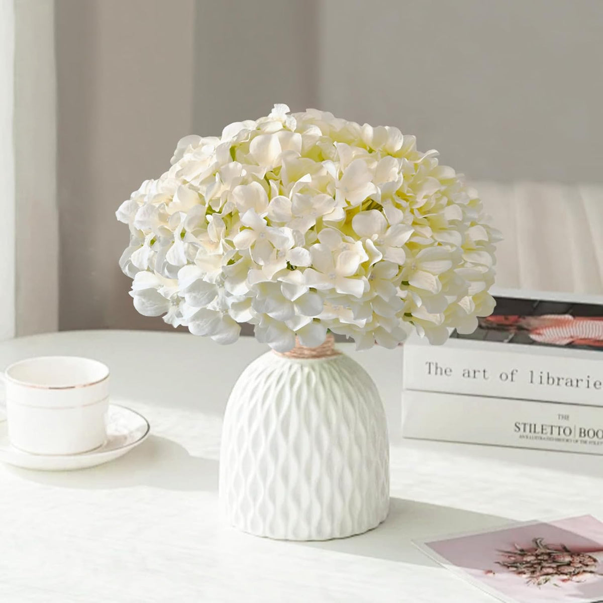 Faux White Hydrangea Artificial Flowers Bulk, Fake Silk Hydrangea Flowers Heads with Stems for Wedding Decorations Garden Party Baby Shower Porch Home Decor Table Centerpieces