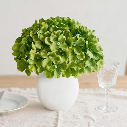 Faux White Hydrangea Artificial Flowers Bulk, Fake Silk Hydrangea Flowers Heads with Stems for Wedding Decorations Garden Party Baby Shower Porch Home Decor Table Centerpieces