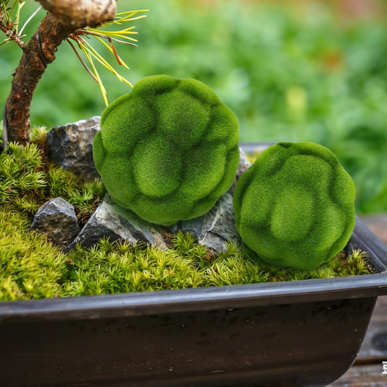 Simulated Mossy Ball Artificial Plant 4.72 Inch Faux Green Moss Orbs Home Garden Indoor Outdoor Decorative Topiary Balls Set of 2