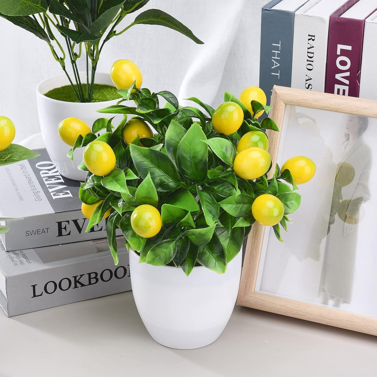 Artificial Lemon Tree Plant Decor, Artificial Lemon Potted, Fake Green Pot Plants Flowers Ornaments Mini Potted Lemon Tree Fake Lemon for Home Office Decorations(Yellow)