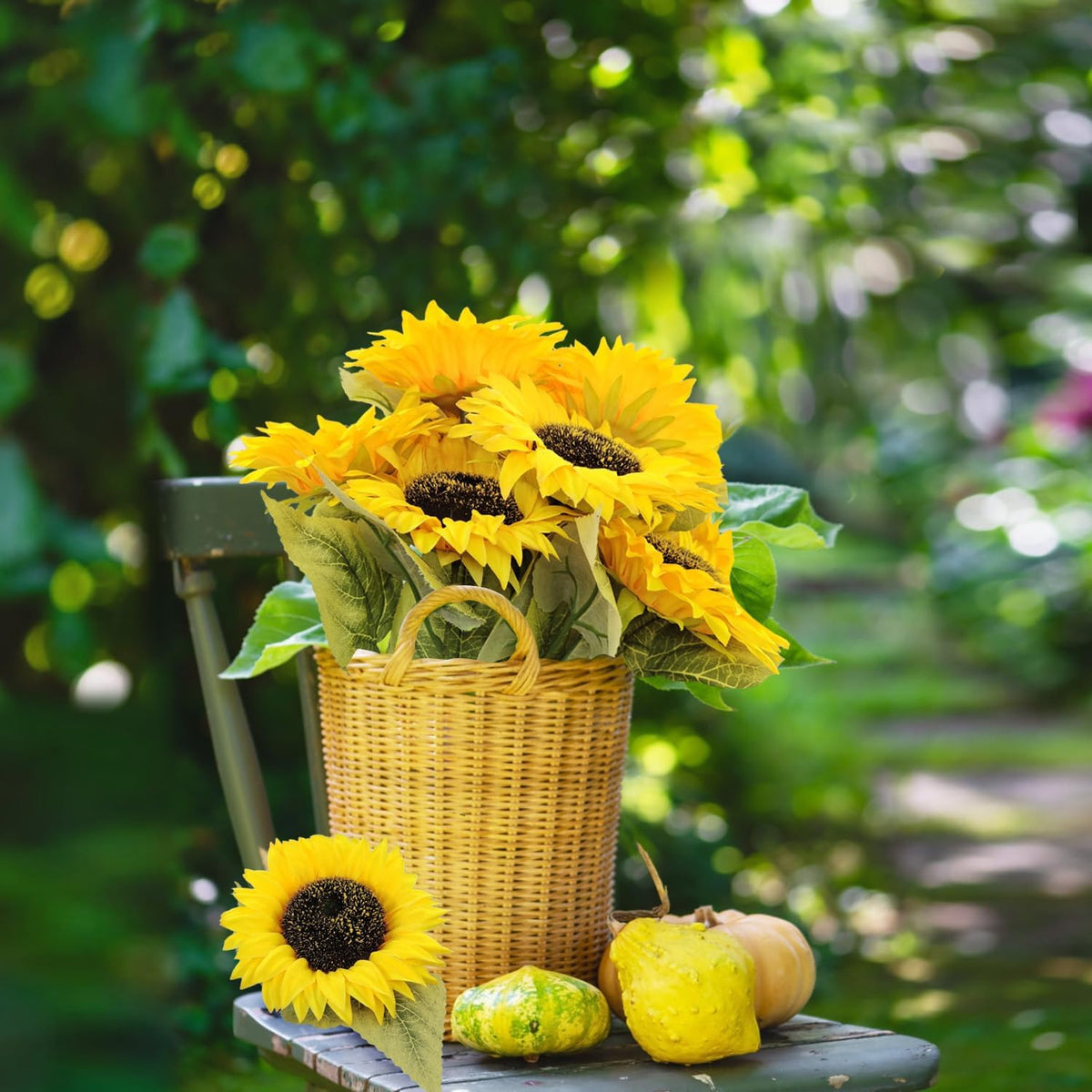 10 Pcs Sunflowers Artificial Flowers with Long Stems Silk Fake Large Sunflowers Bouquet Faux Sunflower Arrangement for Outdoor Indoor Home Vase Table Wedding Party Garden DIY Decor (Yellow)