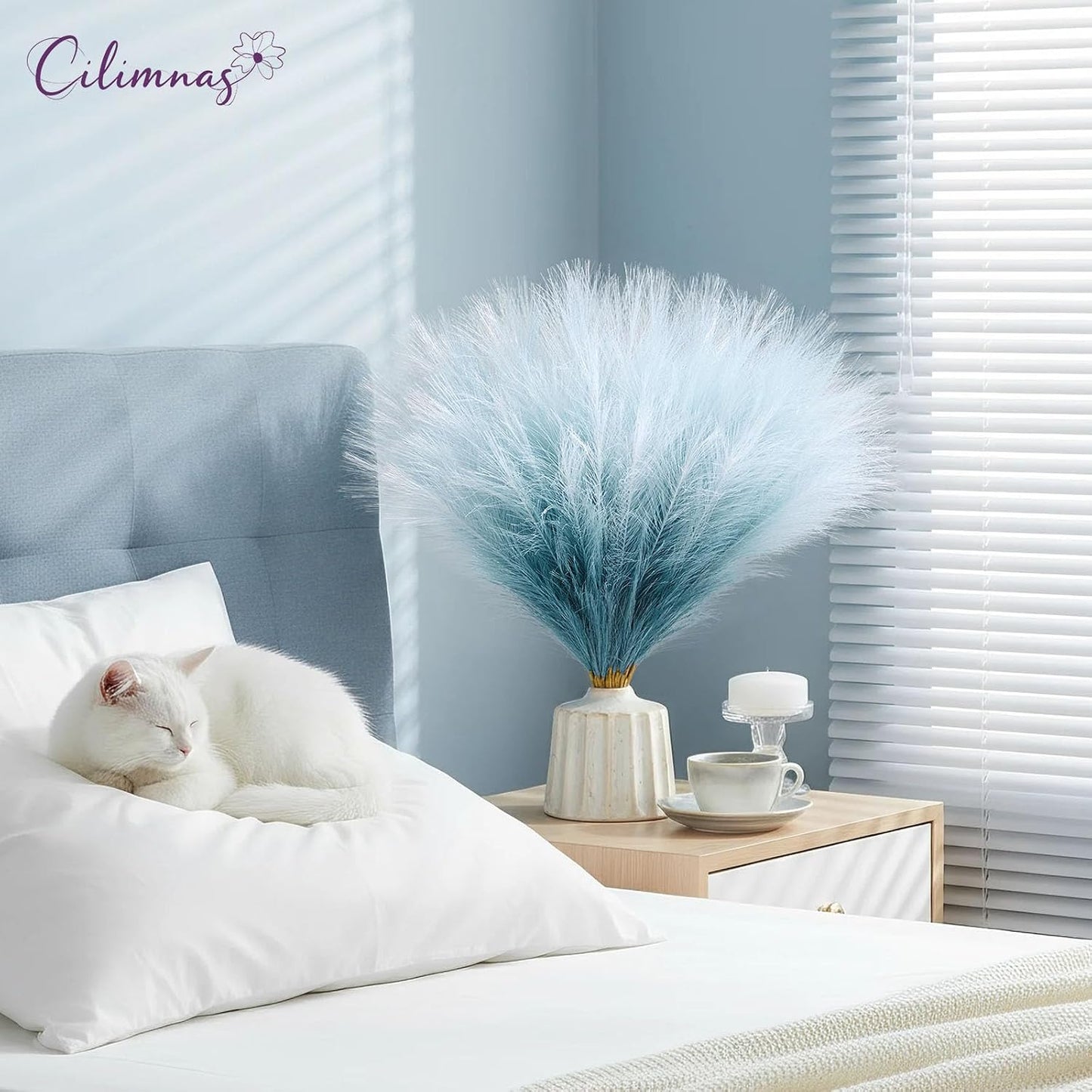 50pcs Faux Pampas Grass 17.7" Artificial Fluffy Pampas Grass Decor | Short Fake Pompos for Home Room Birthday Party Centerpieces Decoration(Gridient Blue)