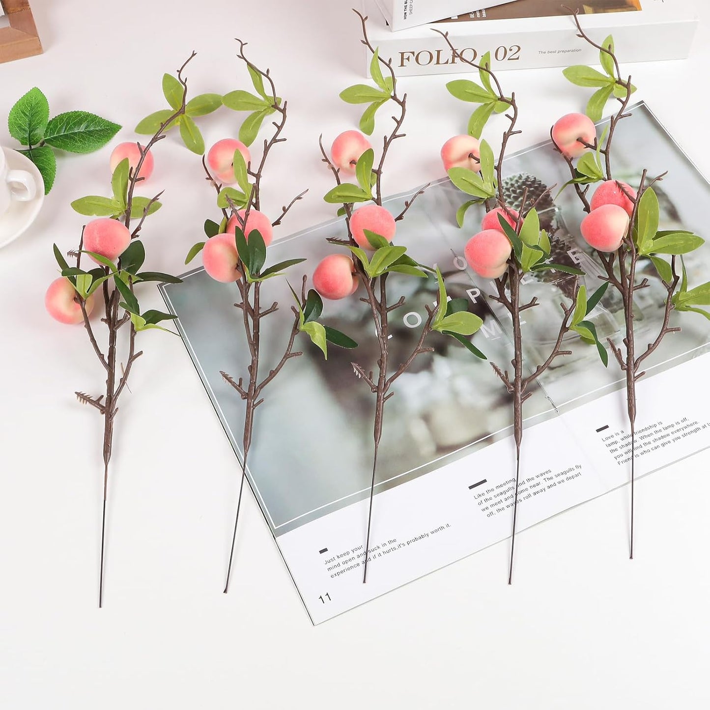 5 Pcs Fake Peach Branch Decoration Mini Artificial Peaches Fruit Stem Bouquet Realistic Lifelike Simulation Branches Model for Vase Window Display