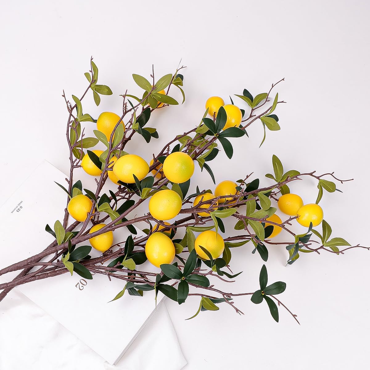 5 Pcs Fake Peach Branch Decoration Mini Artificial Peaches Fruit Stem Bouquet Realistic Lifelike Simulation Branches Model for Vase Window Display