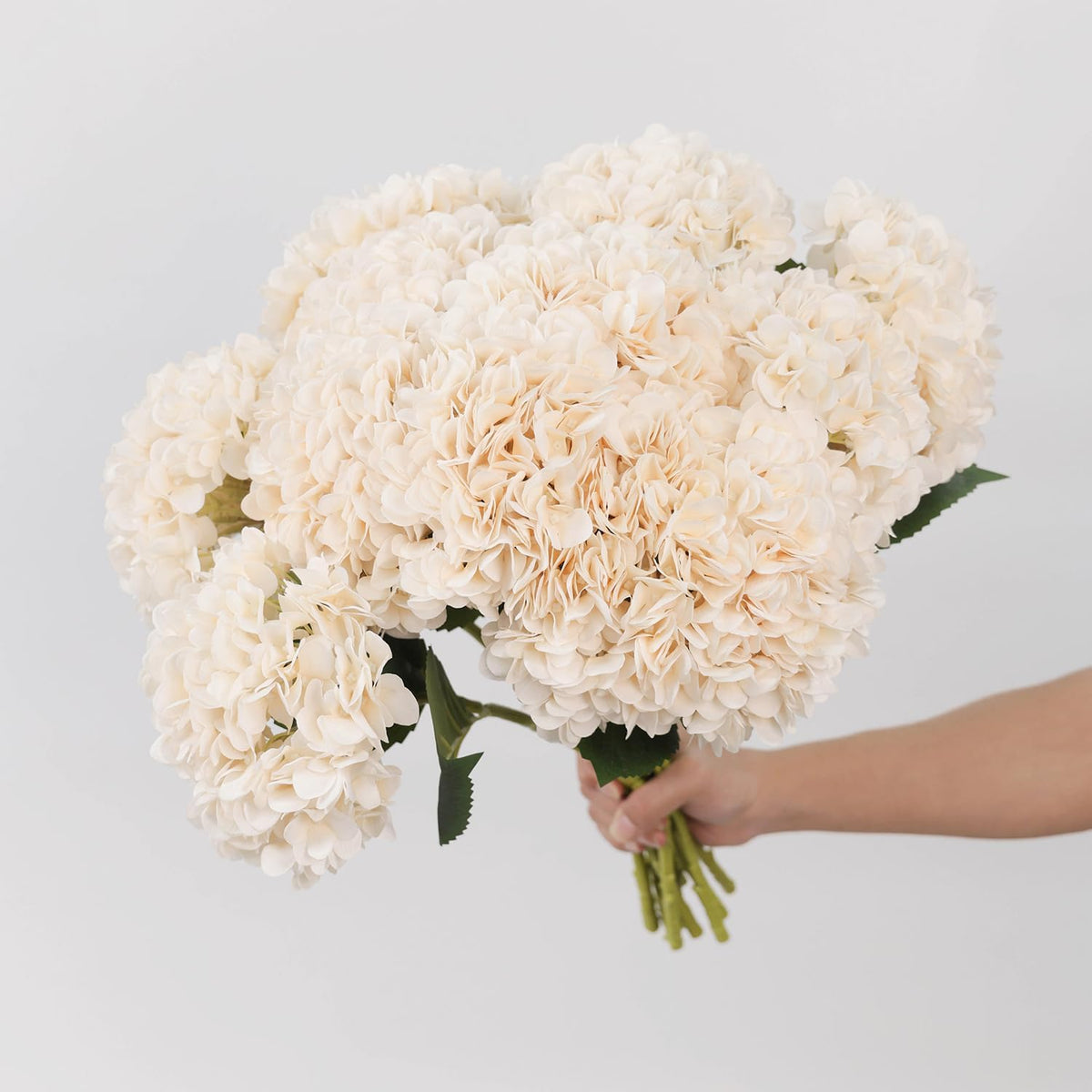 15.4In Artificial Hydrangea Silk Flowers Bouquet Faux Hydrangea Stems for Wedding Centerpieces Home Decor (White, 5)