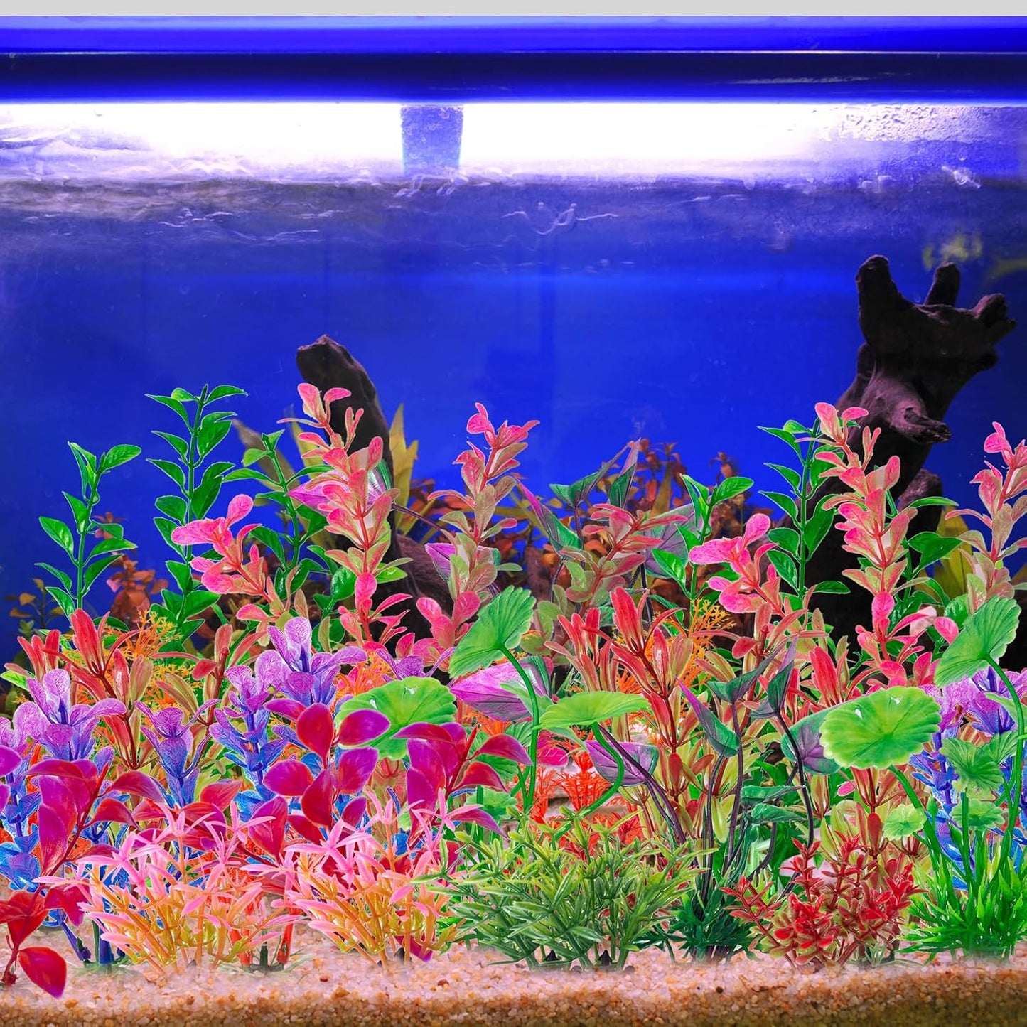10 Pack Artificial Aquarium Plants, Small Size 4 inch Approximate Height Fish Tank Decorations Home Décor Plastic Green