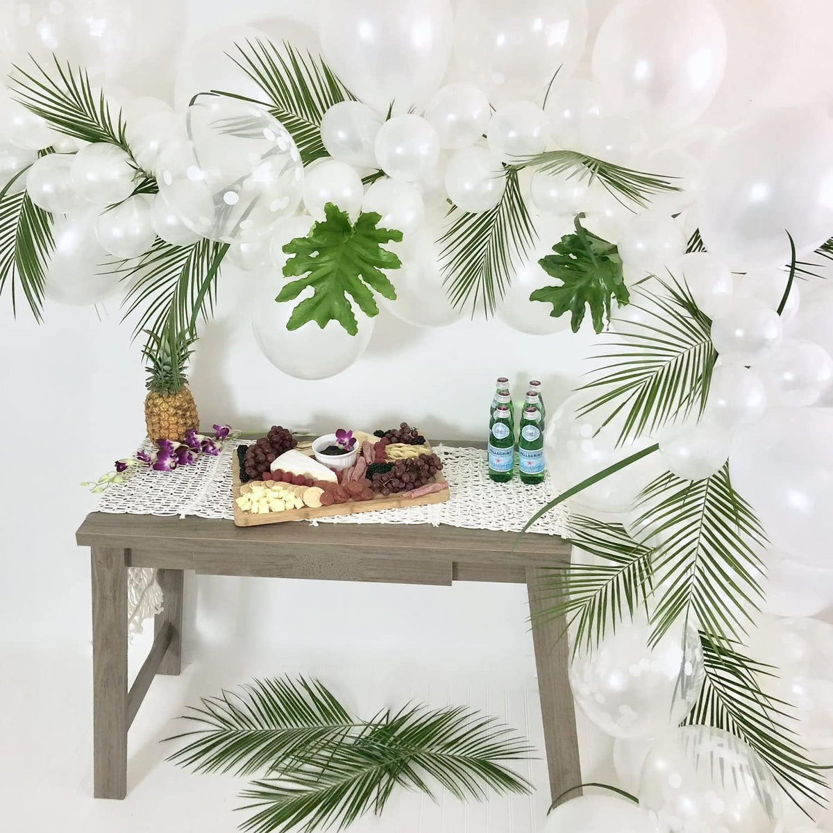 Artificial Palm Leaves, Faux Large Palm Fronds Fake Tropical Plant Simulation Safari Leaves with Stems for Home Hawaiian Luau Party Jungle Beach Theme Party Decoration