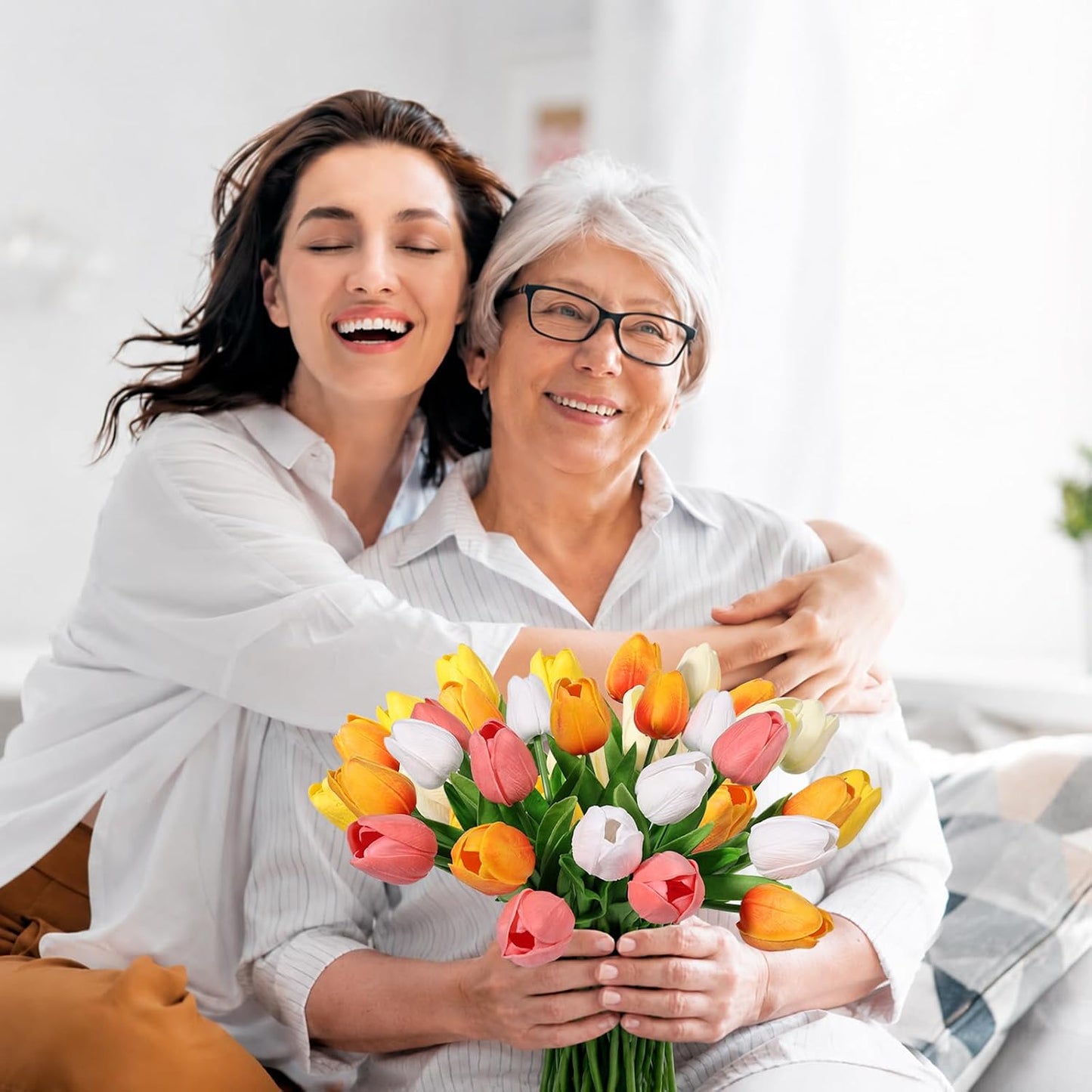 White Tulips Artificial Flowers 18Pcs Faux Silk Tulip Real Touch Tulip Fake Flowers Bouquets Arrangements for Mother's Day Easter Spring Flowers Gifts Home Table Decor
